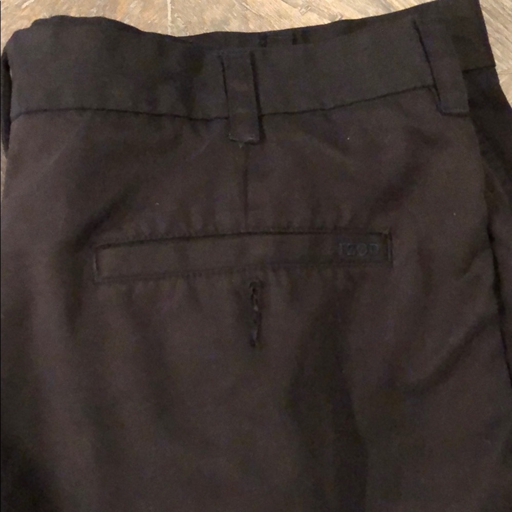 Golf Shorts - Picture 2 of 3